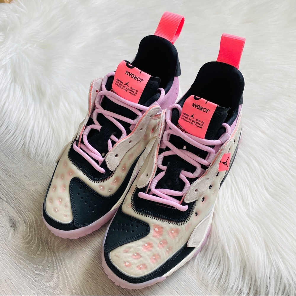 NWT Nike Jordan Delta 2 Women’s Shoes - Picture 3 of 10